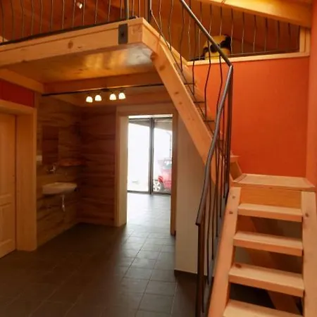 Tatil Evi Domek U Novohradskych Hor *